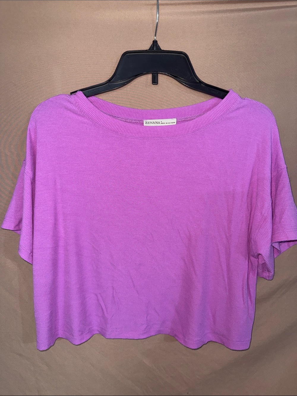 NWOT Women’s Small (OVERSIZED)Zenana Outfitters Ribbed Crop Tee in Lavender